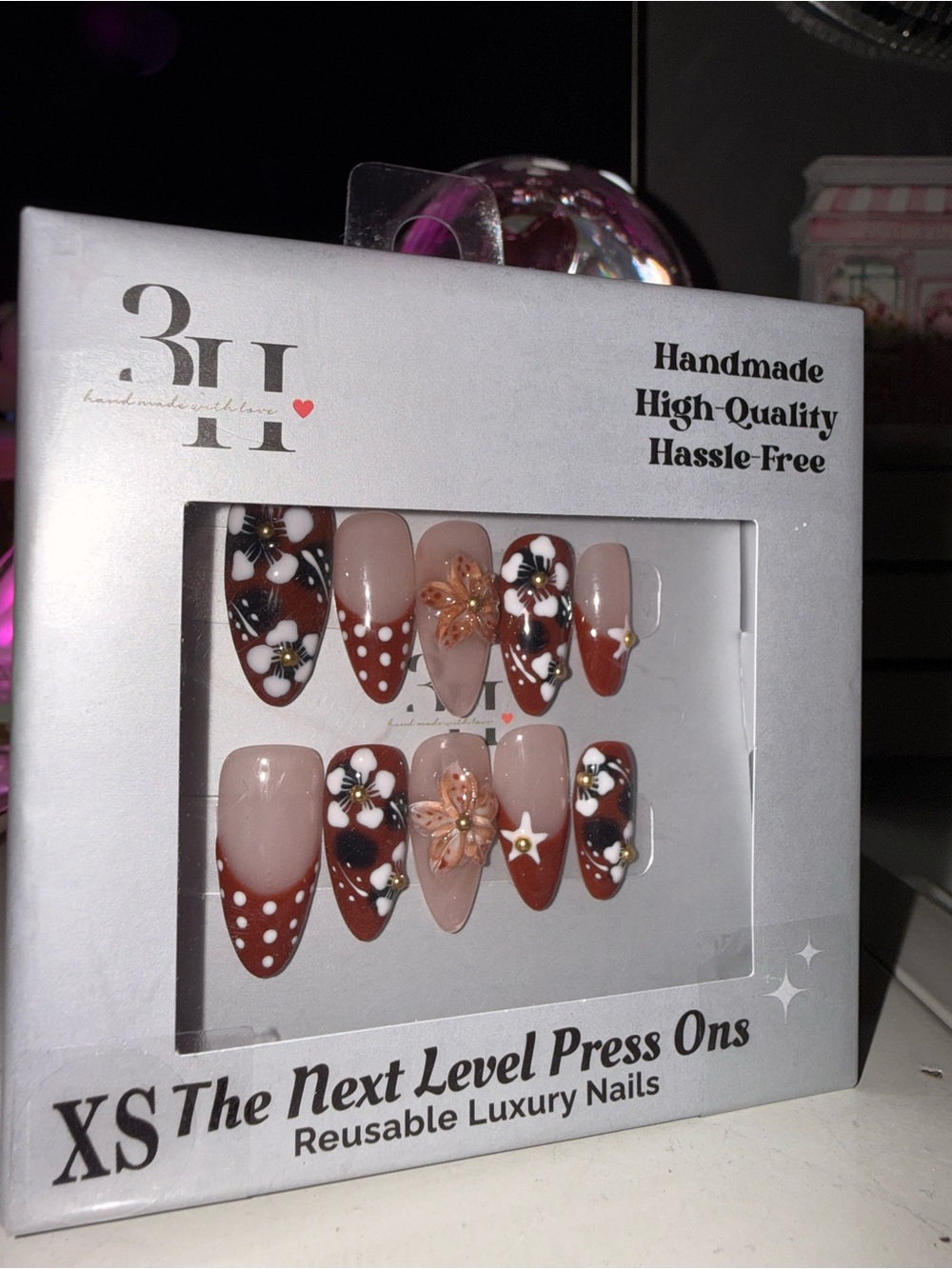 3H Reusable Press-On Nails - Brown Floral & Nude Polka Dot Set XS